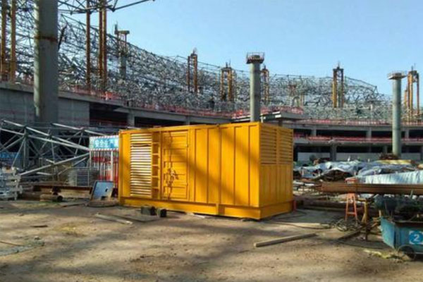太湖发电机出租如何判断空气滤清器是否需要更换？
